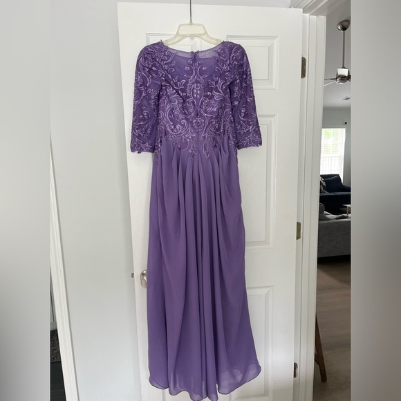 JJ’s House Mother of Bride Dress - Picture 5 of 7